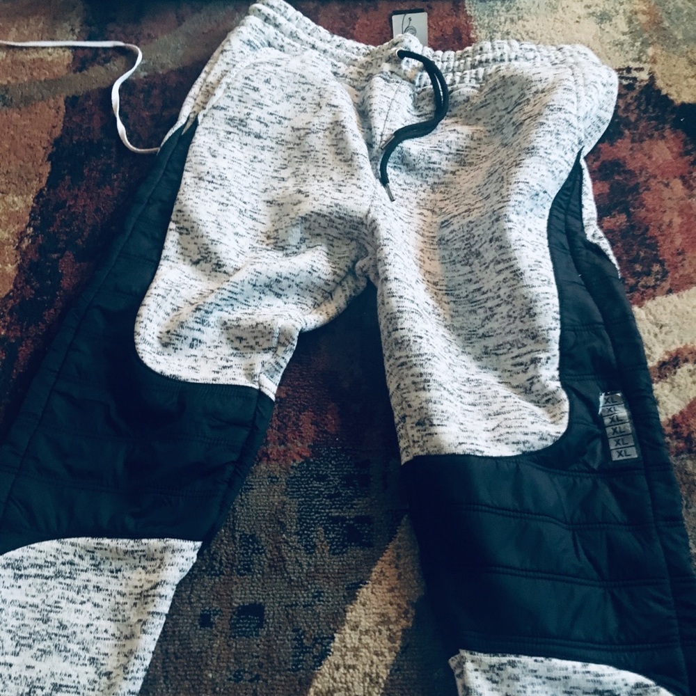 Rebel sweatpants